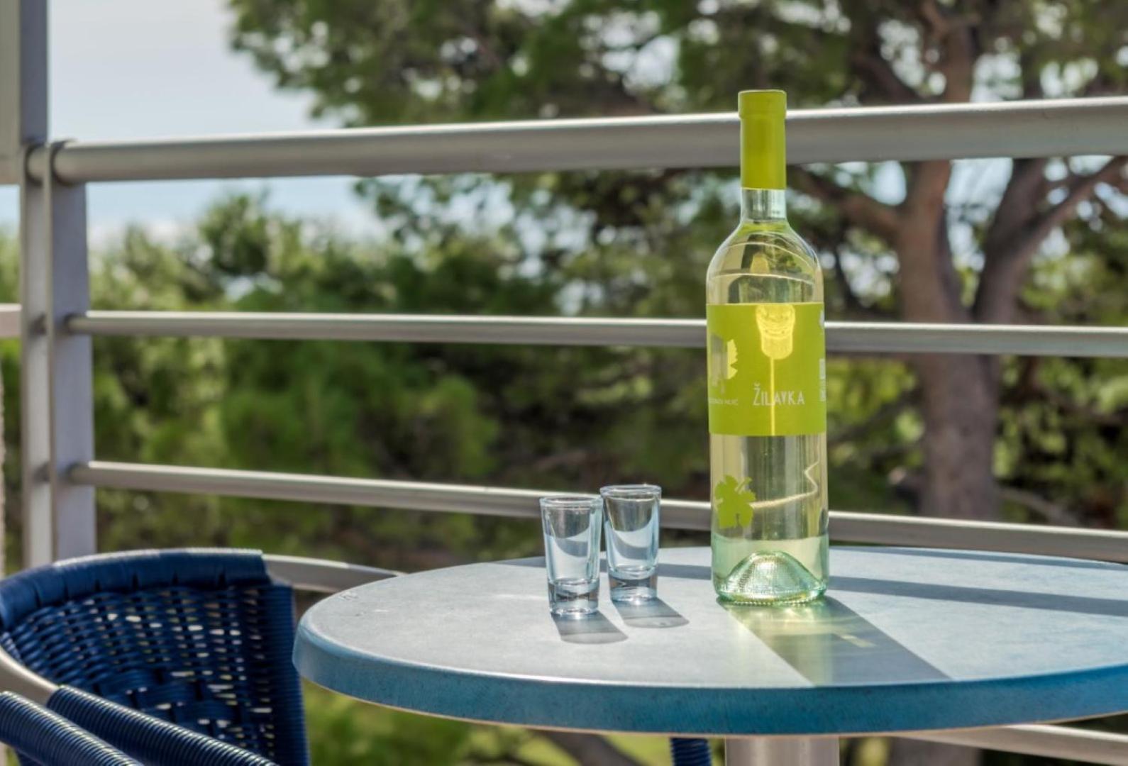 Ruza&Nikolina "1" Apartmani - Baška Voda Eksteriør billede