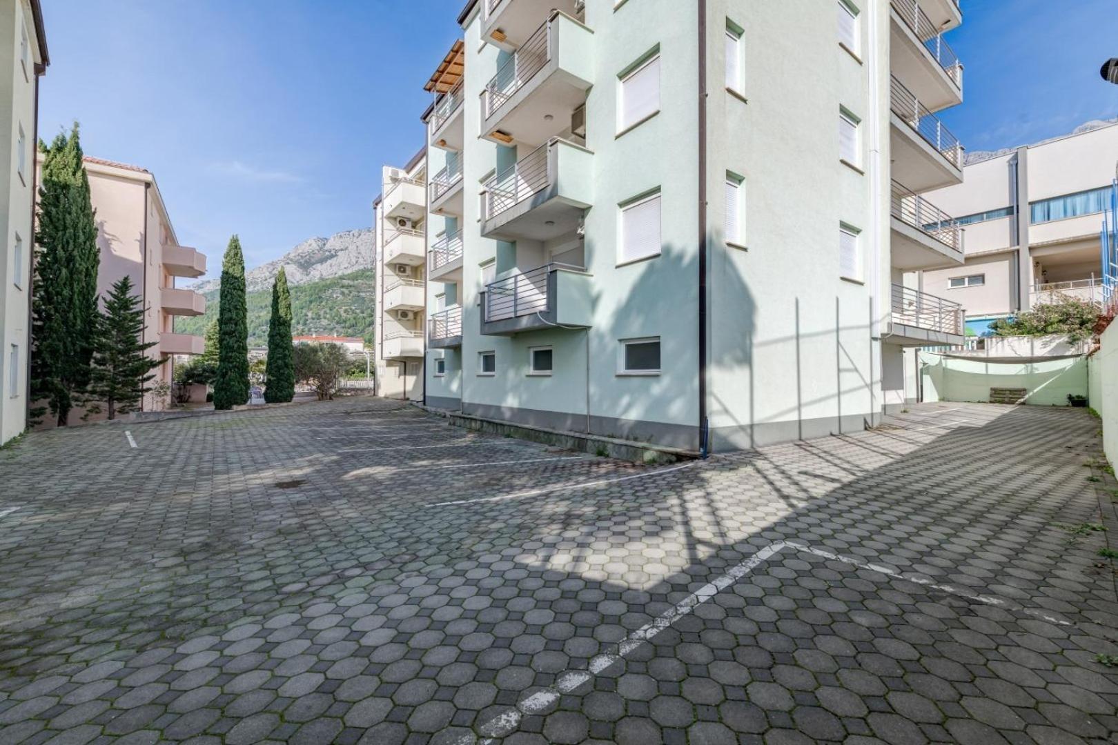 Ruza&Nikolina "1" Apartmani - Baška Voda Eksteriør billede